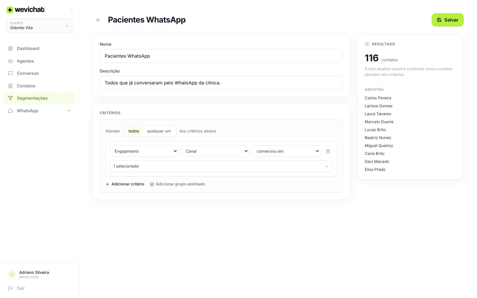 Construtor de critérios com o resultado atualizando ao vivo no painel à direita